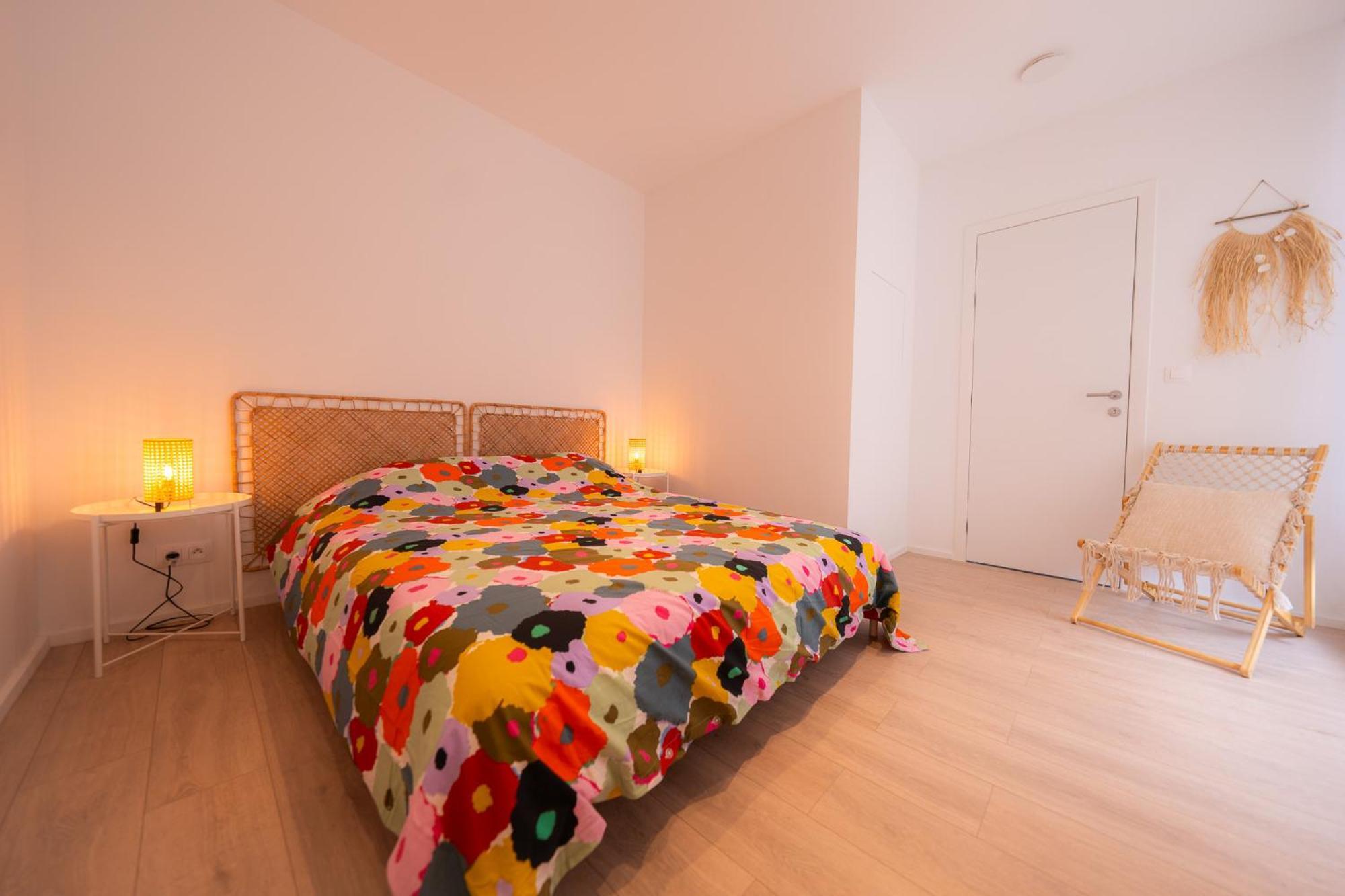 Appartement Cosy Pres De Tout ! モンス エクステリア 写真